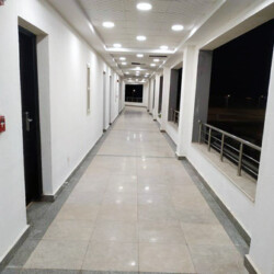 جلي و تلميع الارضيات بواسطة شركة الهلال للخدمات الفندقية