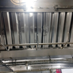 تنظيف هود المطابخ و المطاعم - شركة الهلال للخدمات الفندقية