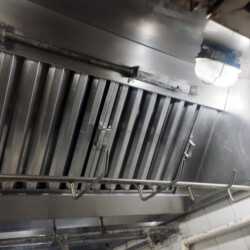 تنظيف هود المطابخ و المطاعم - شركة الهلال للخدمات الفندقية